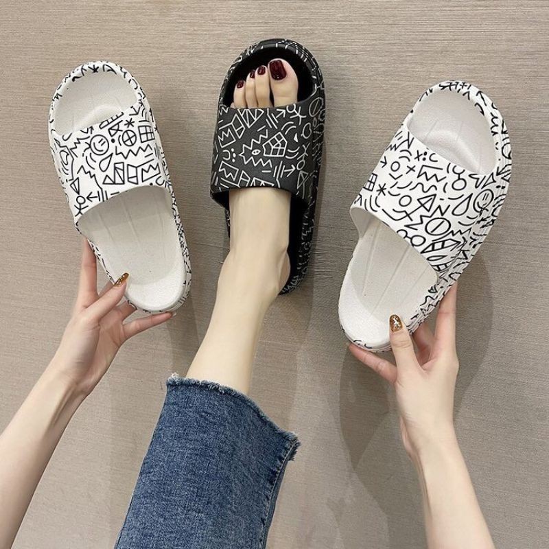 Dép Bánh Mì Hoa Văn