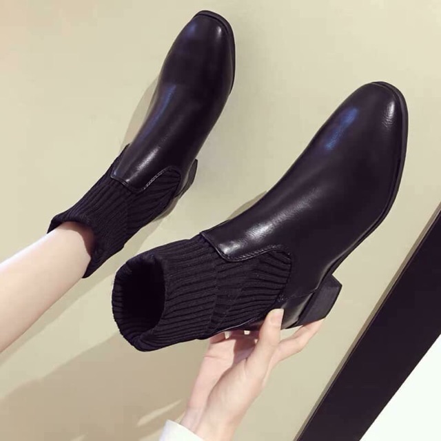 Bốt da cổ len cực chấy