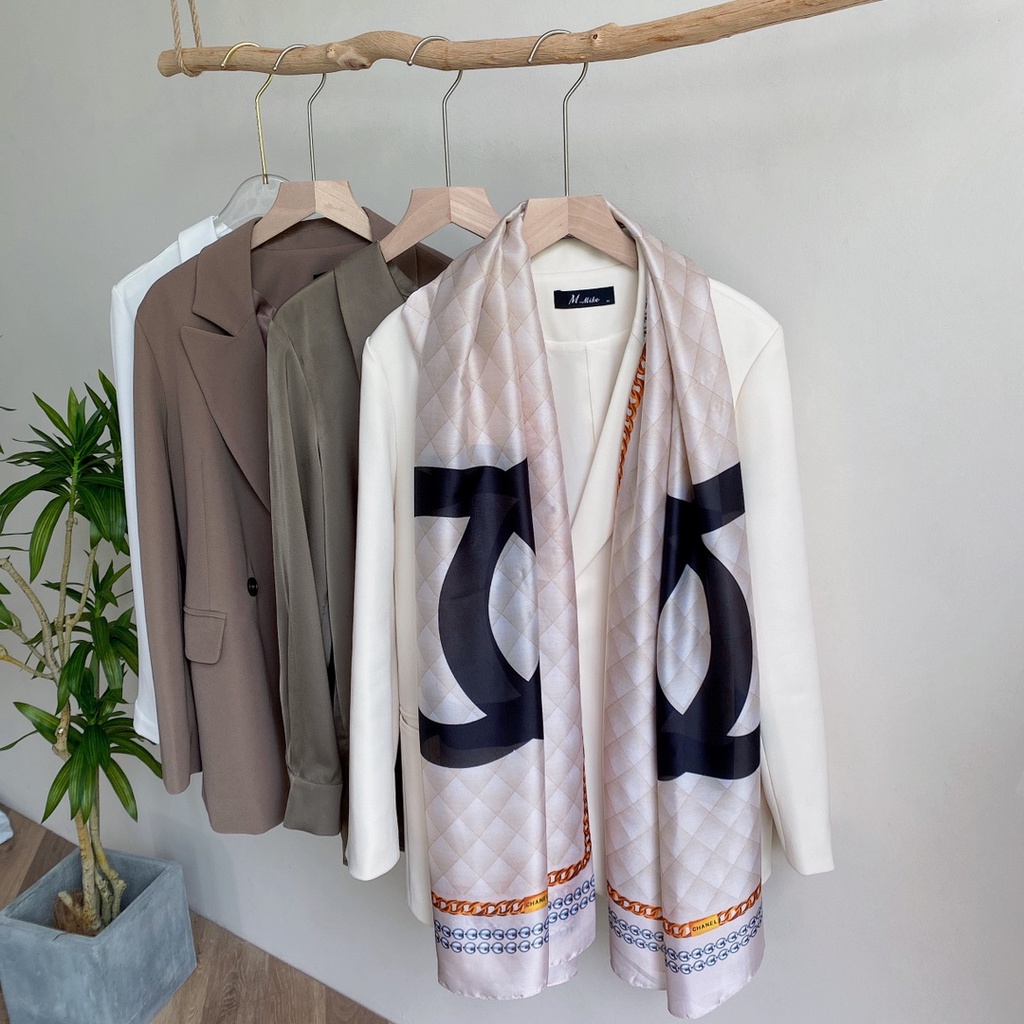 Khăn Quàng Cổ Chống Nắng Bằng Lụa In Chữ CC Thời Trang Mới 2022 Cho Nữ