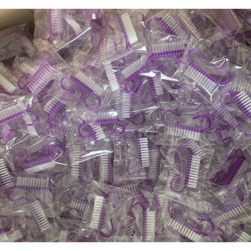 Bàn chải mini 6k 2 cái