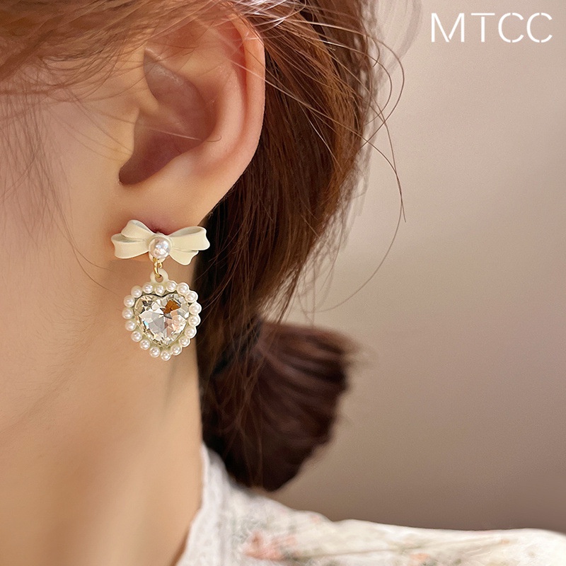 Bông Tai Dạng Kẹp Không Cần Lỗ Hình Trái Tim Đính Ngọc Trai Màu Trắng Thời Trang CEta19