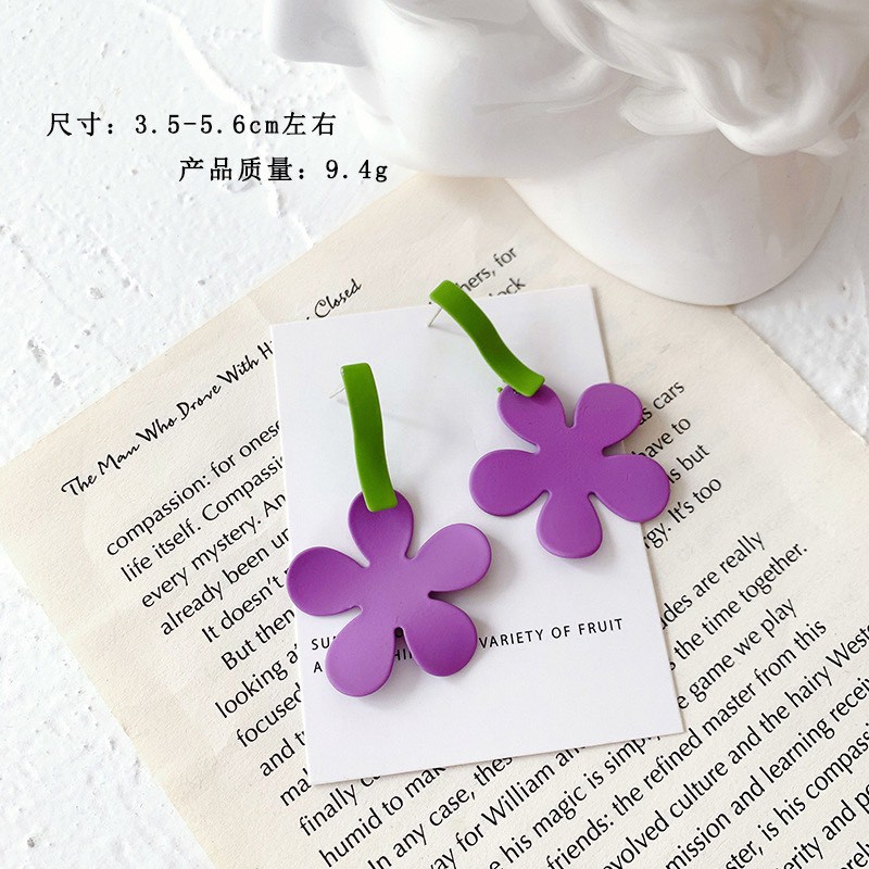 Bông tai mùa hè màu sắc thời trang 2021