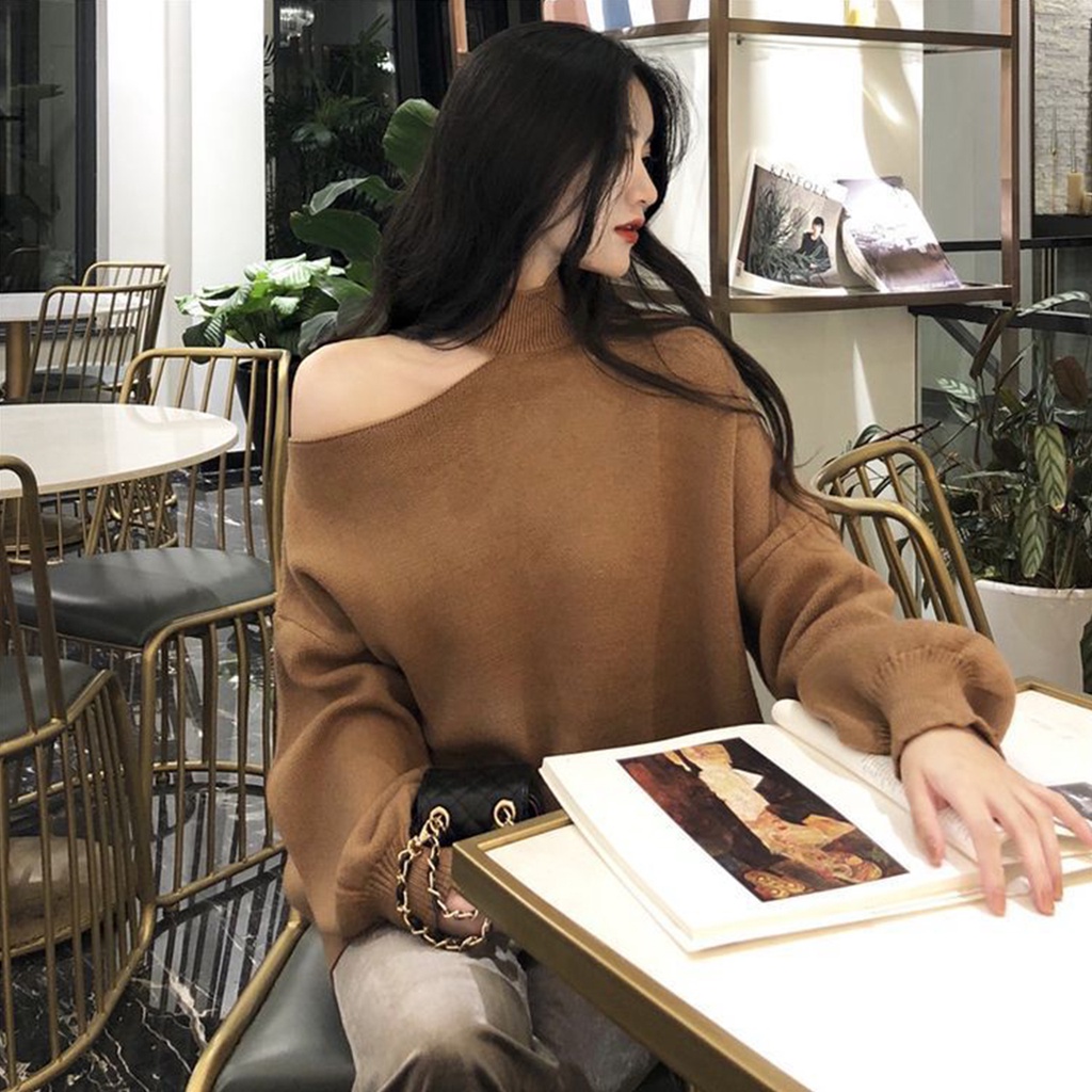 Áo len tay dài trễ vai nữ 23Closet  kiểu Hàn Quốc dáng dài cao cổ hở vai lệch cao cấp chất dày mịn - ALTT02