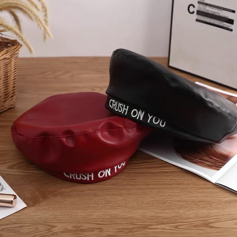 Nón beret crush on you đỏ đen - Mũ nồi phong cách Hàn - Maben