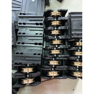 -Bánh xe thau cửa lùa Đặc Biệt (Lớn, nhỏ)