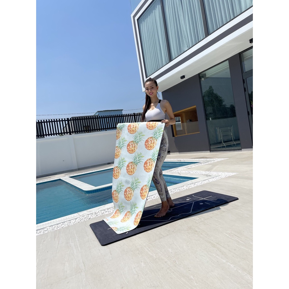 Thảm yoga Mikie Mat Microfiber in hình, thấm hút mồ hôi KB15