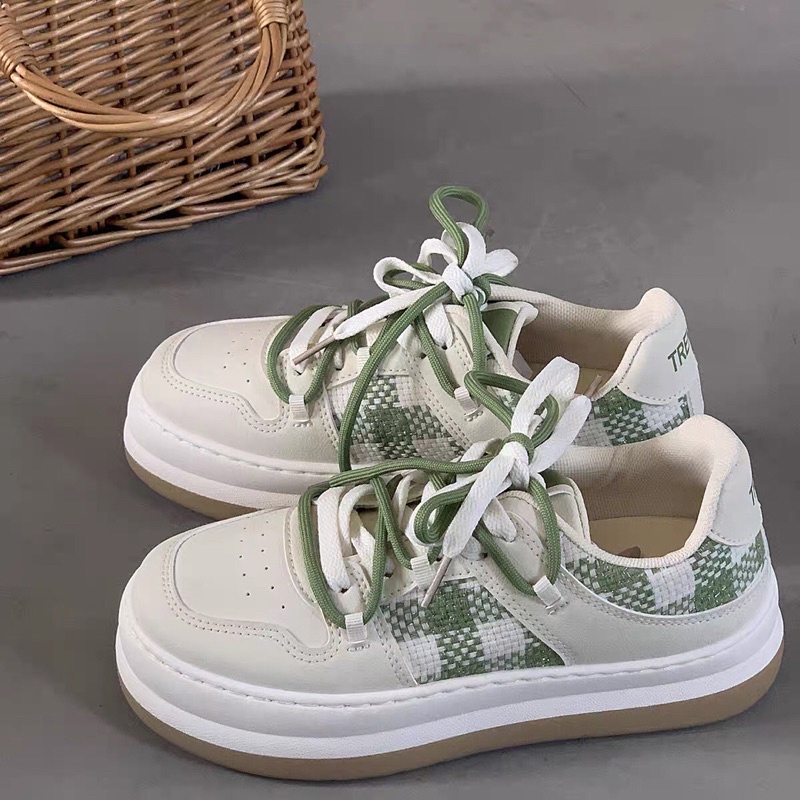 Giày sneaker nữ đế cao viền caro nhiều màu hottrend Hàn quốc giá rẻ JAENIA G013