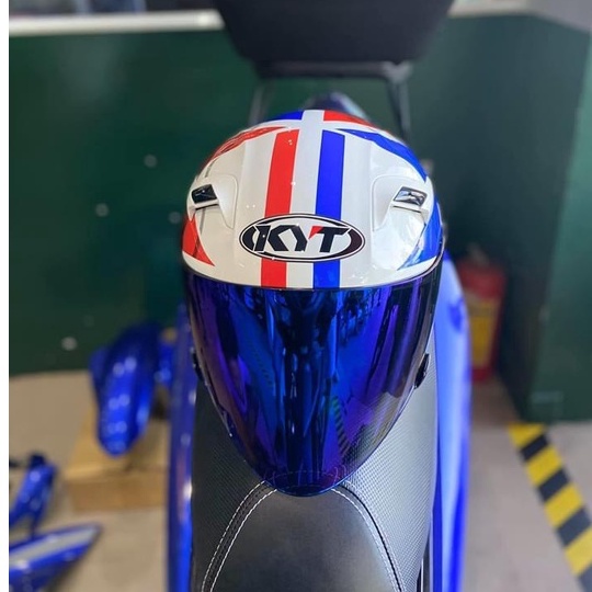 [CHÍNH HÃNG] NÓN BẢO HIỂM 3/4 HỌA TIẾT NGÔI SAO XANH ĐỎ 0021 _NÓN BẢO HỘ YWVNX