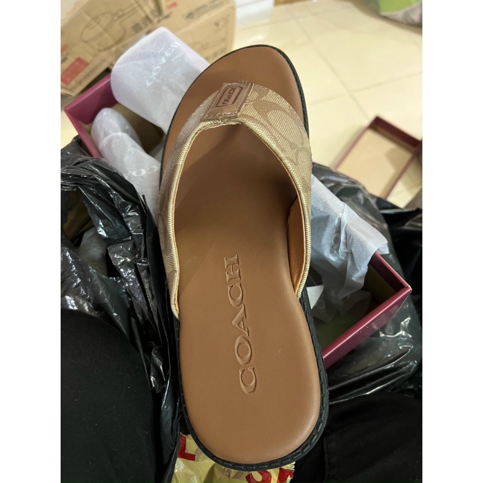Dép Kẹp Da Coach Xỏ Ngón Cao Cấp, Thiết Kế Hiện Đại