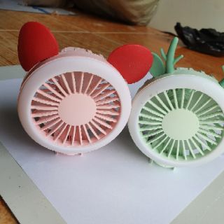 Quạt mini cầm tay tích điện có đèn led