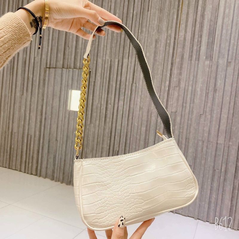 [Mã FAMAYWA2 giảm 10K đơn 50K] Túi Đeo Chéo Nữ Kẹp Nách Dây Xích Kim Loại - Da Vân Rắn Hottrend 2021 (kèm dây đeo vai) | BigBuy360 - bigbuy360.vn
