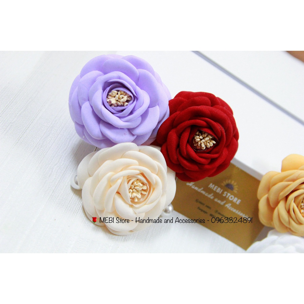 Hoa cài áo handmade MEBI Store mẫu hoa cánh tròn nhụy tim chùm 7 màu hoa nobox