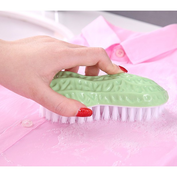 SALE !!! Bàn Chải Cọ Rửa Đa Năng Hình Củ Lạc (1017 )