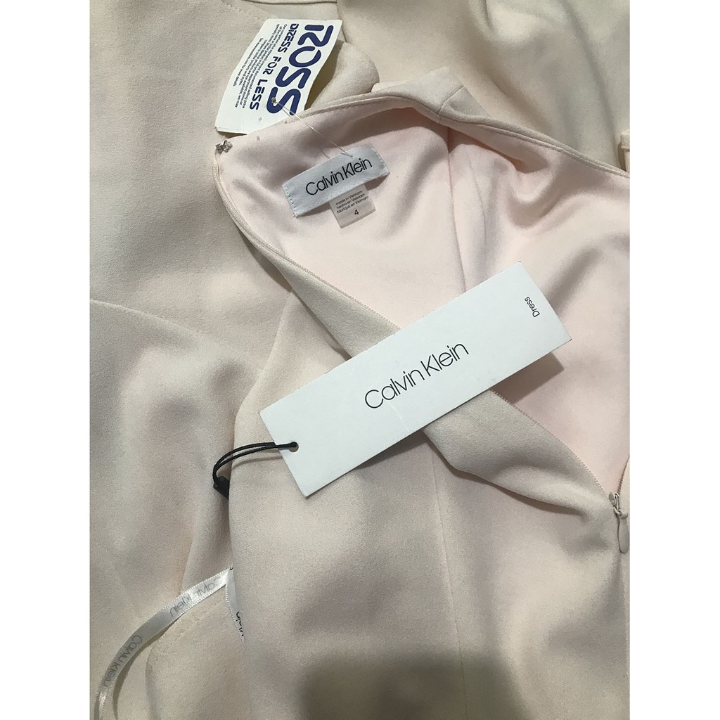 Đầm dự tiệc nữ hiệu Calvin Klein  không tay đuôi cá màu hồng phấn size 4