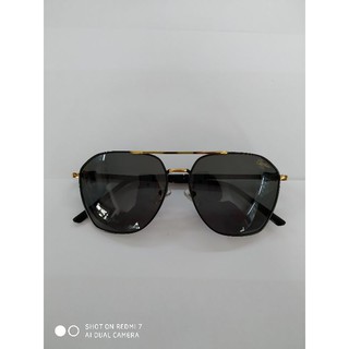 kính mát cartier mắt polarized của Italy