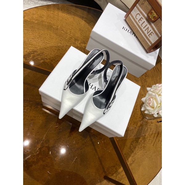 Sục mũi nhọn quai chéo gót cao 6.5cm cao cấp thương hiệu Versace mẫu mới 2022 da thật