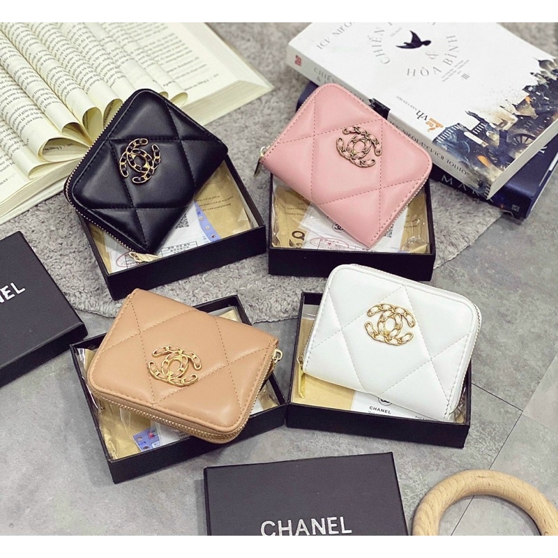 Ví vuông nữ cầm tay