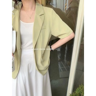 Blazer lụa cài khuy sau A-6907