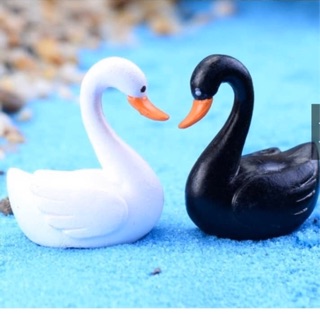 Cặp đôi thiên nga làm phụ kiện trang trí (2.5cm)