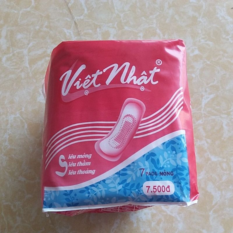 Băng vệ sinh Dianna siêu thấm giầy ,mỏng,hành ngày ,chà xanh