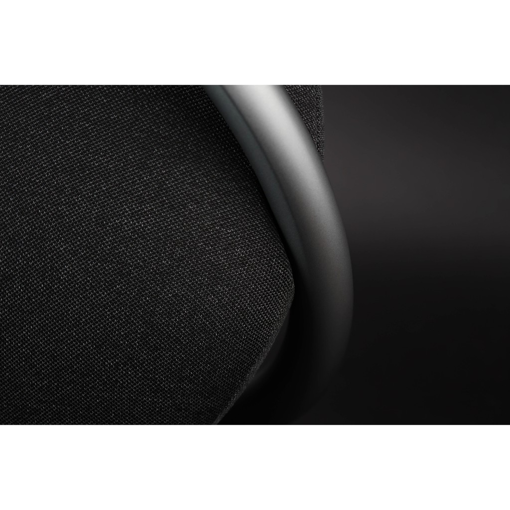 Loa Bluetooth Harman Kardon Onyx Studio 7 - Màu Đen