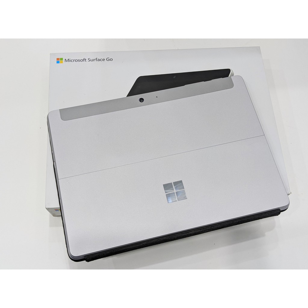 Máy tính bảng Microsoft Surface Go | Ram 8GB SSD 128GB Window 10 bản quyền | Tặng bàn phím Type Cover chính hãng | BigBuy360 - bigbuy360.vn
