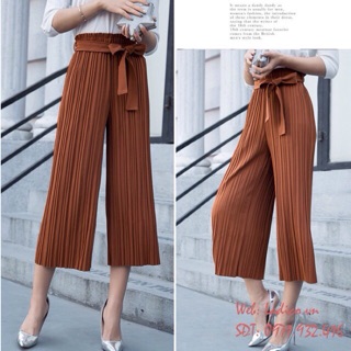 Quần ống rộng dập ly dáng lỡ cực hot 2019