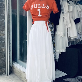 Sét áo croptop và chân váy dài