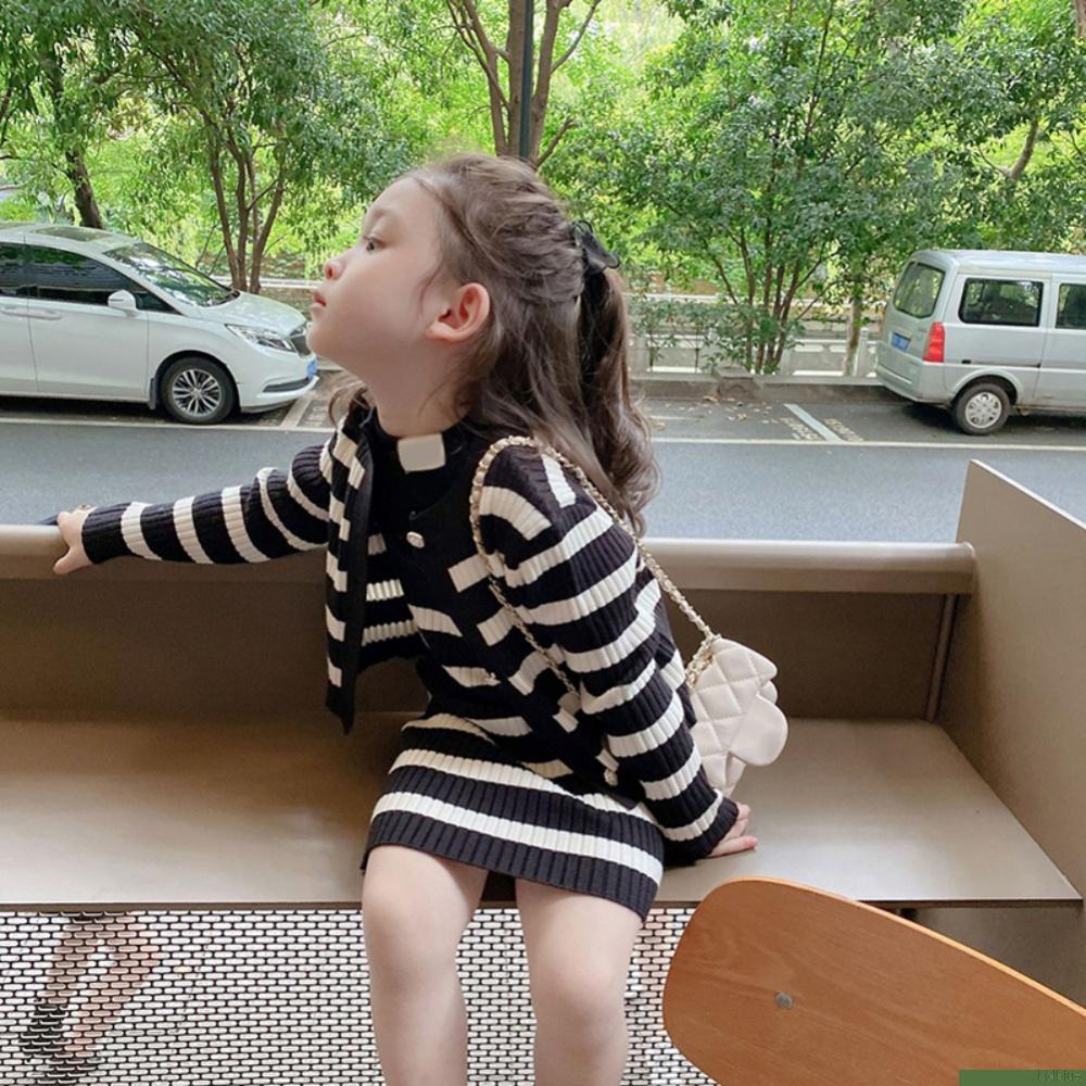 Set 2 món Áo khoác cardigan và Đầm hai dây in sọc phong cách thu đông dành cho bé gái 1-9 tuổi