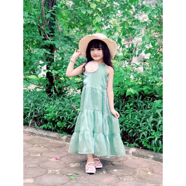 Lubby hoa đỏ cho bé