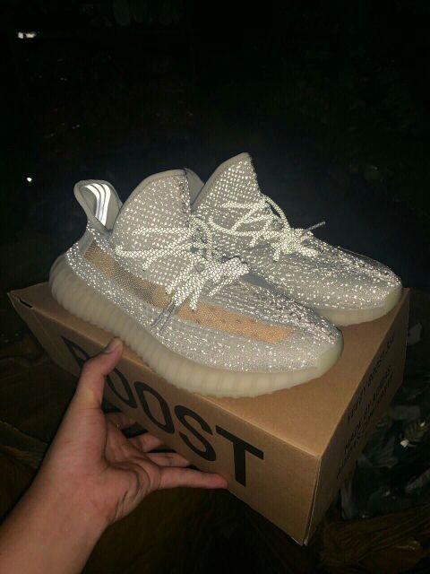 Giày thể thao nam nữ đôi mới