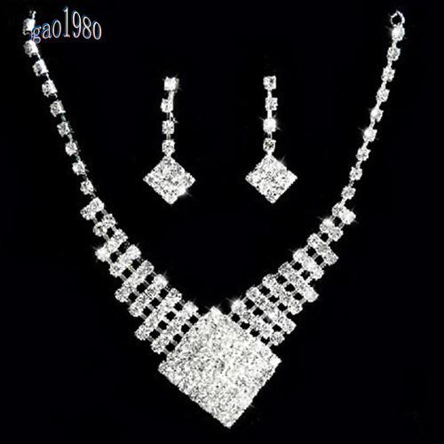 Set Vòng cổ Và Đôi Khuyên Tai Đính Đá Pha Lê Thời Trang Dành Cho Nữ