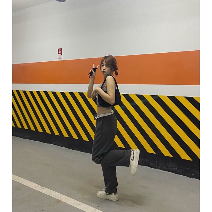 Áo tanktop ôm sát