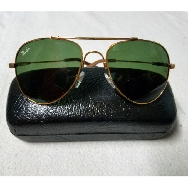 Mắt kính Rayban