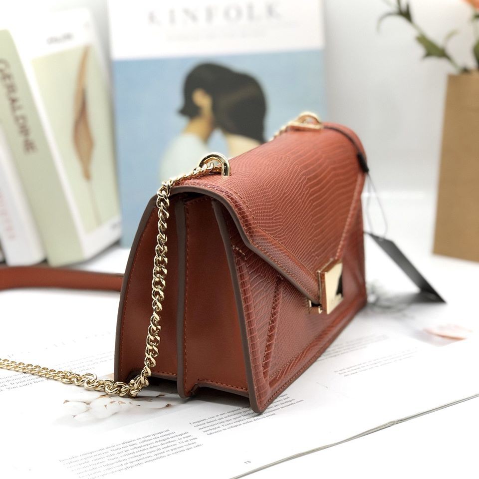 TÚI PEDRO NẮP BÌ THƯ VÂN