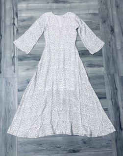 Váy midi trắng chấm bi nhỏ - form dài