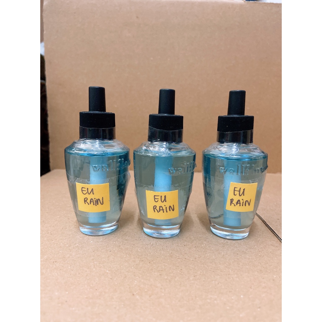 {Tách set không tem} MỘT chai Tinh dầu xông phòng Bath &amp; Body Works Wallflower Home Fragrance Refills 24ml