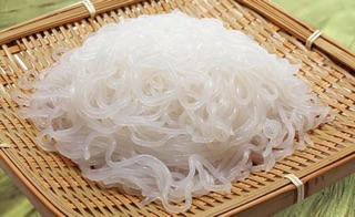 Bún nưa mỳ nưa