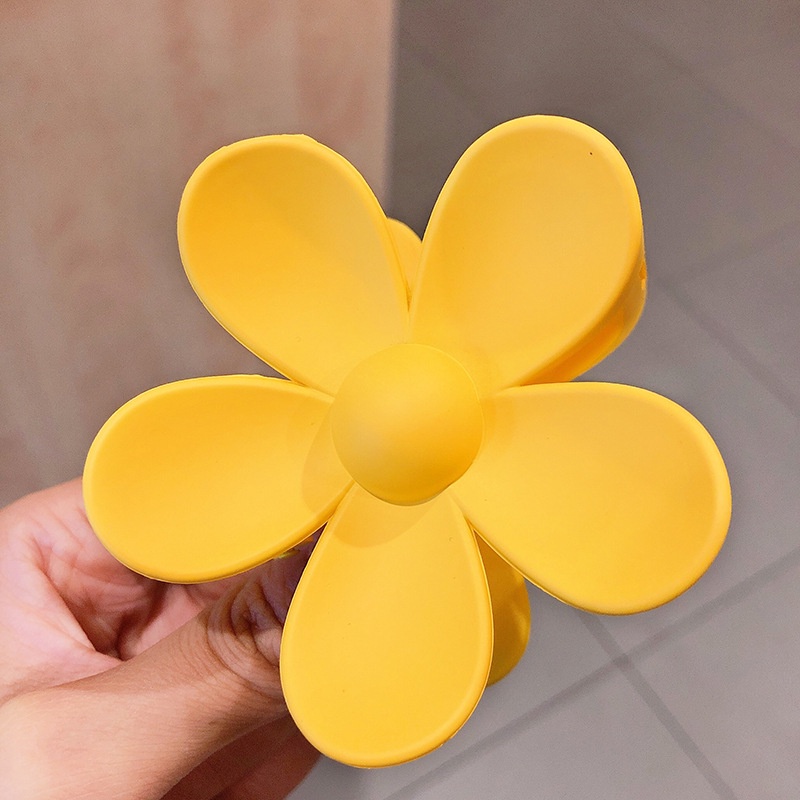 Kẹp Tóc Nhựa Hình Bông Hoa Màu Sắc Ngọt Ngào Dễ Thương