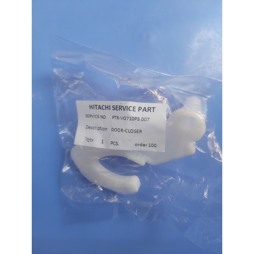 Ngoàm móc giữ cánh tủ lạnh hitachi