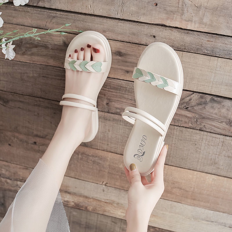 Giày Sandal Đi Biển Gót Thấp Thiết Kế Mới Thời Trang
