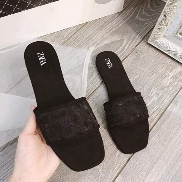 Dép nữ thời trang mùa hè