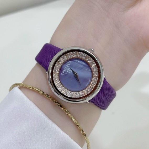 Đồng hô nữ Prada dây da mềm, full box, thẻ bảo hành 12 tháng -Dongho.prada | BigBuy360 - bigbuy360.vn