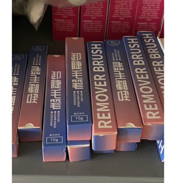 Gel tháo mi dạng bút