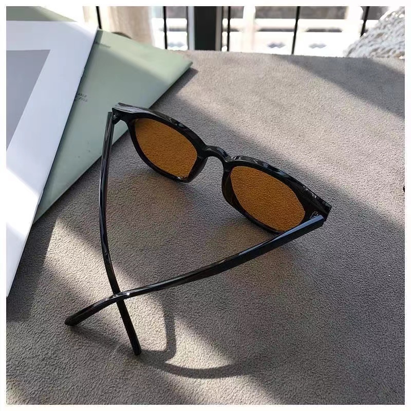 Kính Mát Gọng Vuông Chống Tia UV Thời Trang Cho Nam Nữ