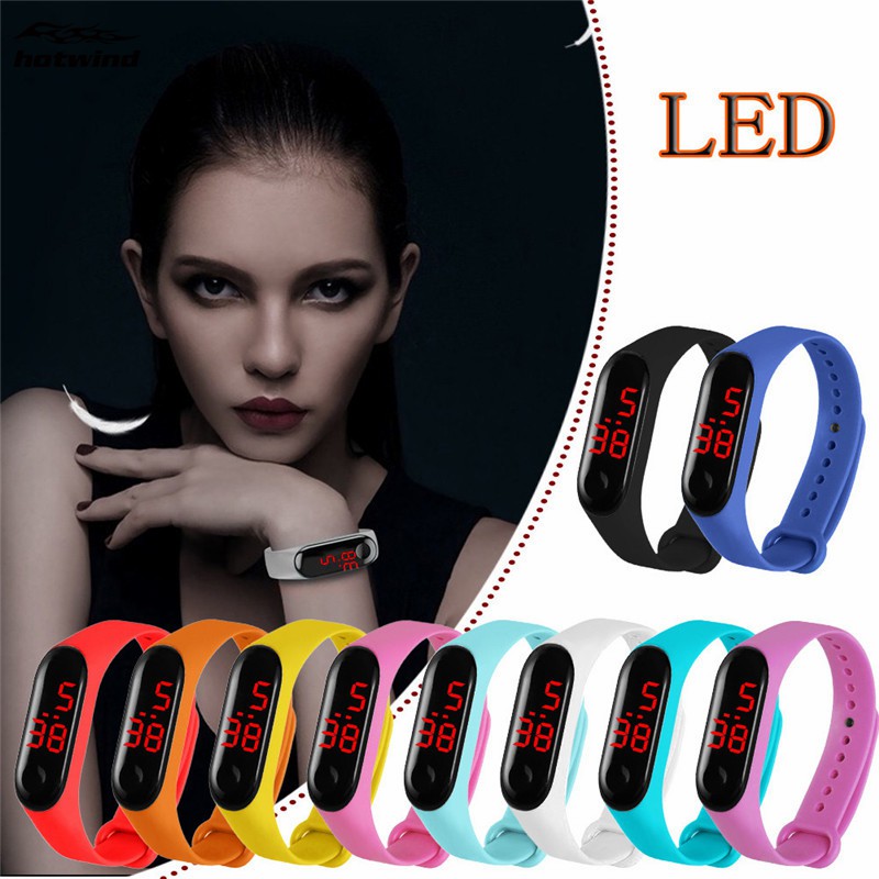 Đồng hồ điện tử màn hình led thời trang