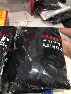 Áo Hoodie màu kem