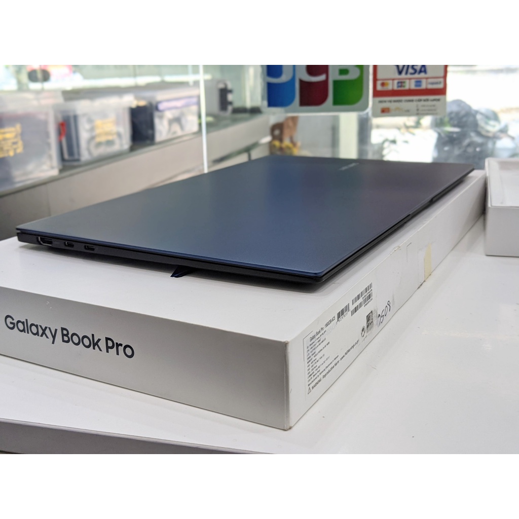 Laptop Samsung Galaxy Book Pro 15.6'' Core i7 Gen 11 -1165G7 Ram 16GB SSD 1TB Fullbox . SIÊU MỎNG - NHẸ Tại Playmobile