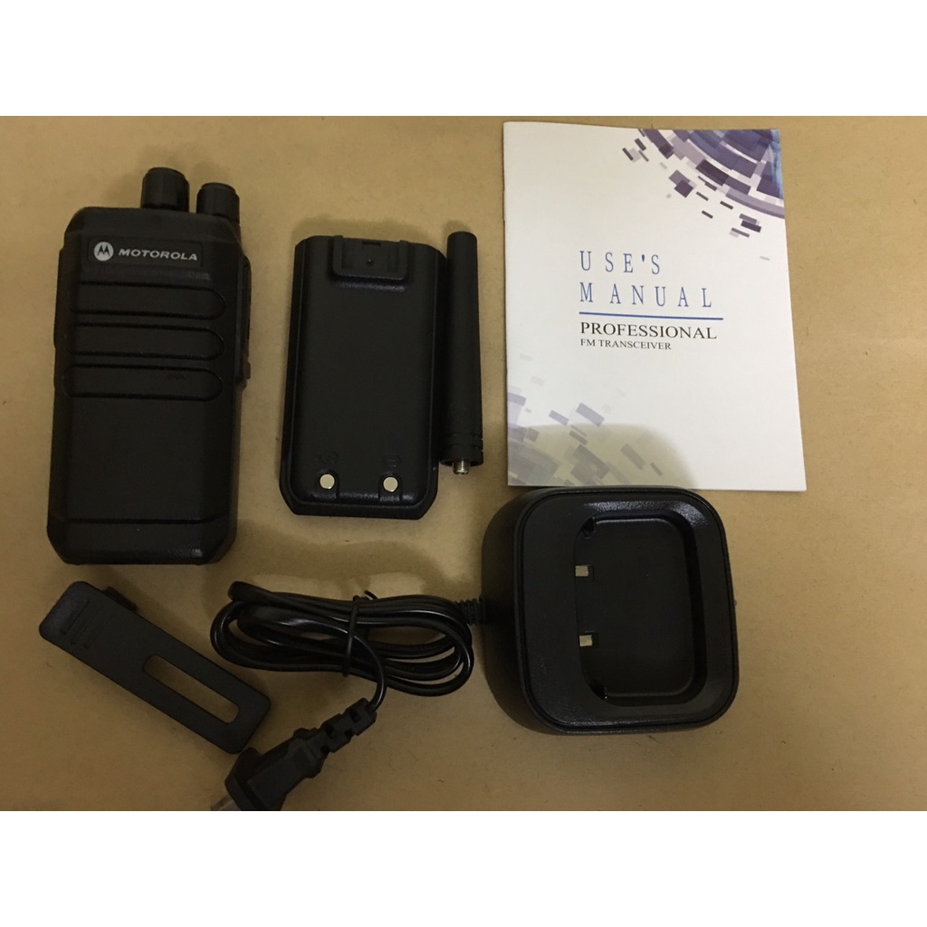 Bộ 9 Bộ đàm chất lượng cao Motorola CP818 (Siêu bền bỉ, Không lo bảo hành, cự ly liên lạc xa)