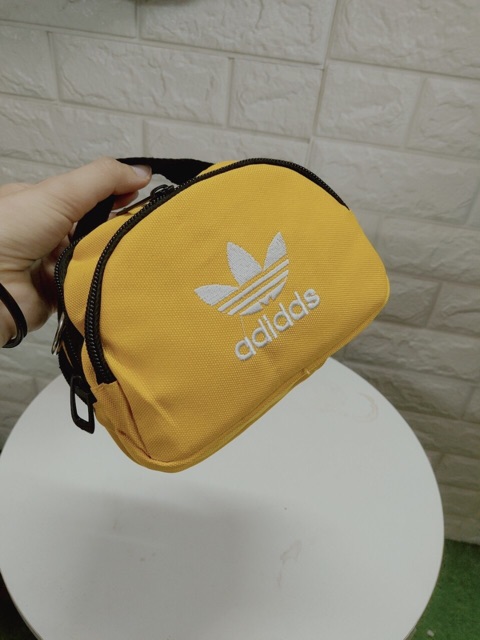 SALE chỉ 99K số lượng có hạn - Túi Adidas mini thêu logo